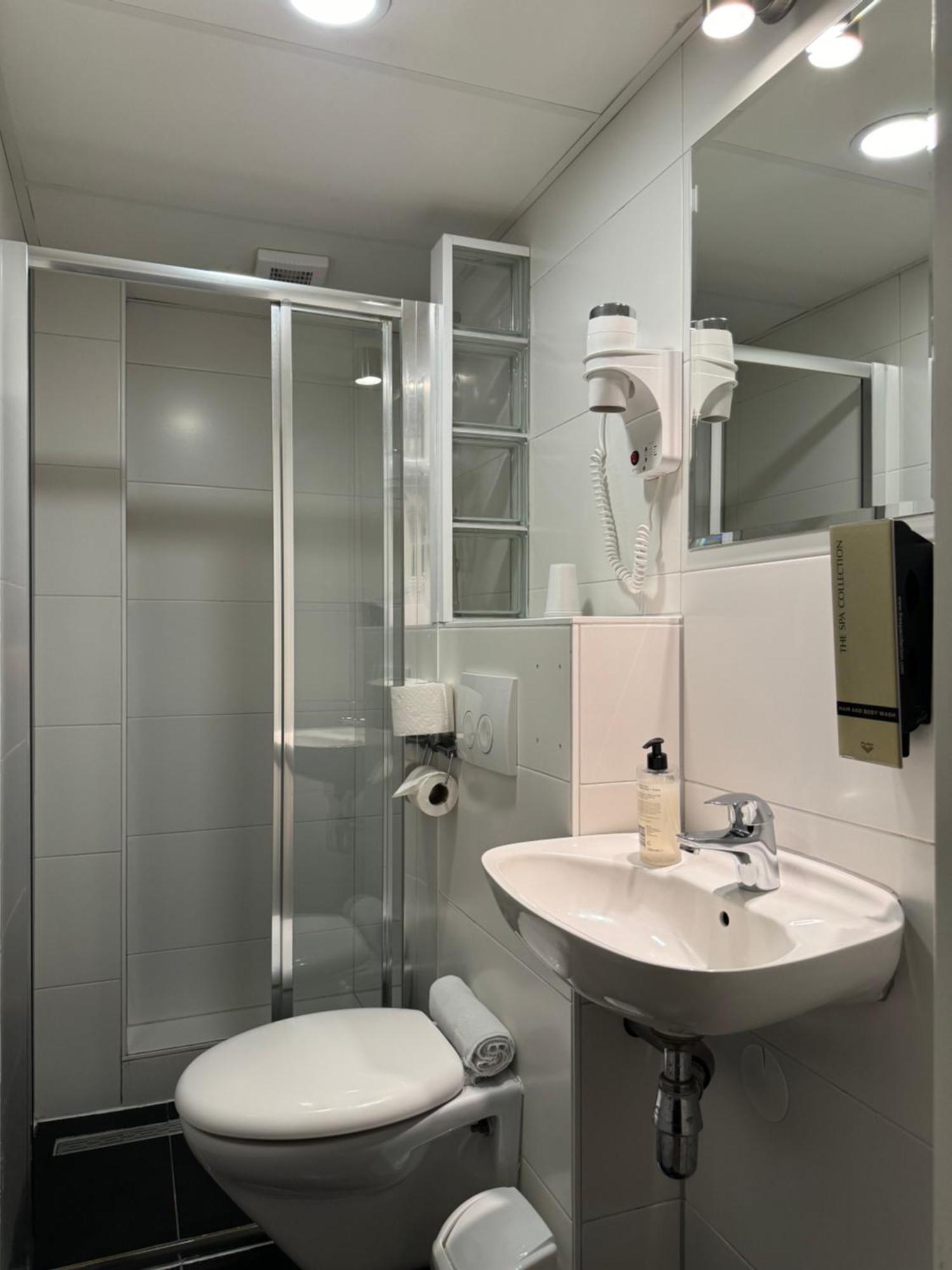 Hotel Titus City Centre อัมสเตอร์ดัม ภายนอก รูปภาพ