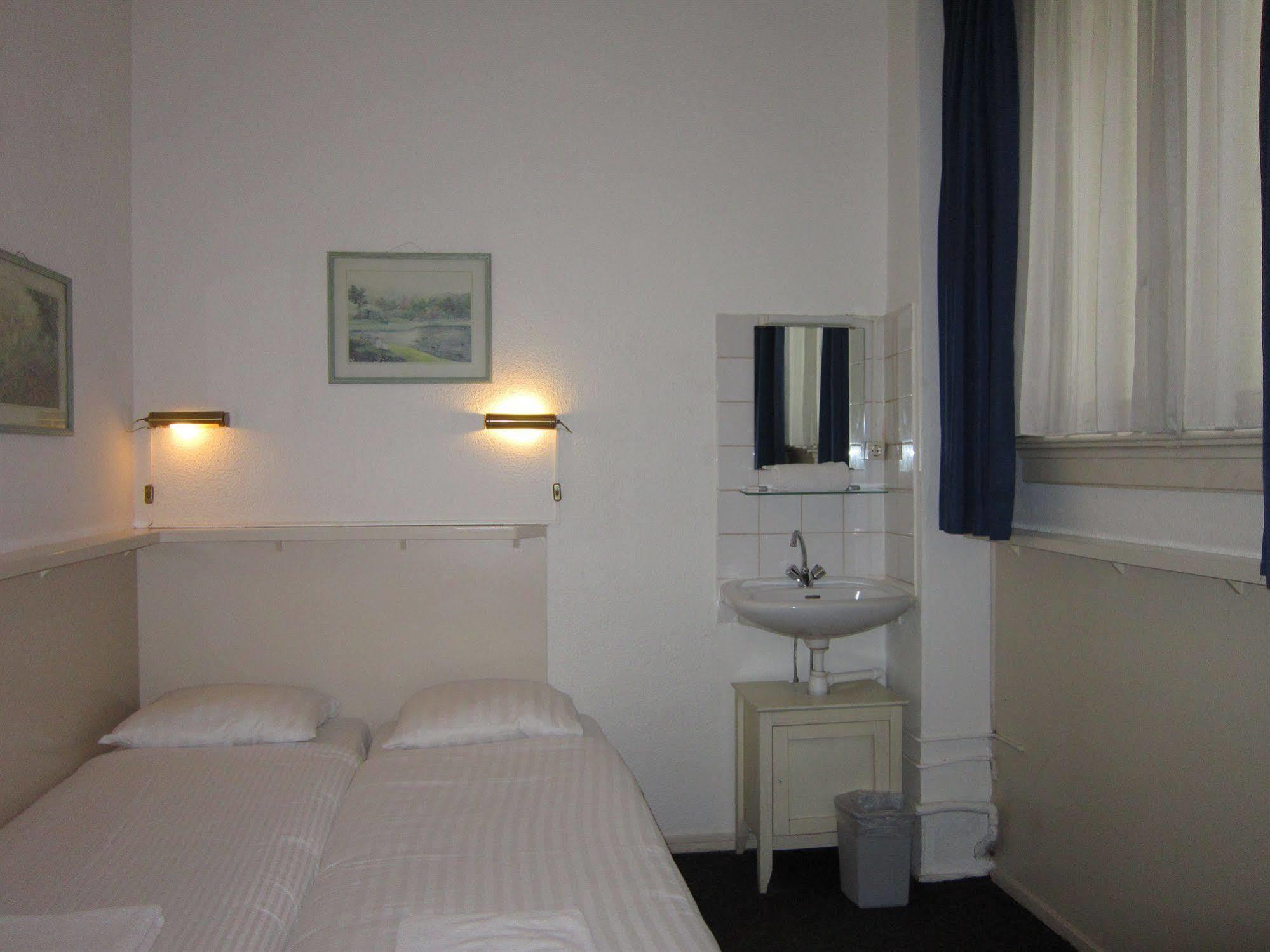Hotel Titus City Centre อัมสเตอร์ดัม ภายนอก รูปภาพ